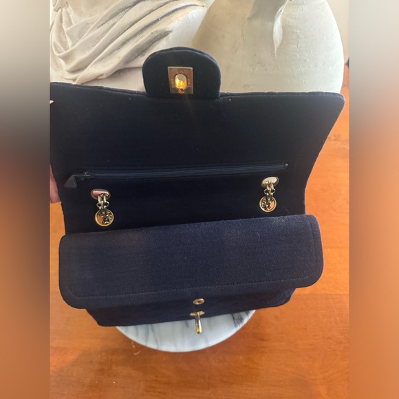 Authentic Chanel Jersey Double Chain Flap  Matelasse Navy - Picture 15 of 16